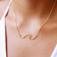 Sterling Silver Wave Necklace, Statement Necklace, Waves Gold Necklace, Bridesmaid Gift A dainty minimalist wave 🌊 choker necklace. Take a piece of the beach with you wherever you go. Perfect  GIFT for ALL Ocean Lovers. Great as bridal or bridesmaid gift - beach weddings. Matching Wave Ring available here: https://www.etsy.com/listing/664925871/wave-ring-best-friend-gift-ocean-ring?ref=shop_home_active_1&frs=1 DETAILS: ► ALL components Sterling Silver or Gold/Rose Gold Vermeil ( Gold or Rose Go Waves Necklace, Boho Ocean, Ocean Ring, Wave Necklace, Gold Waves, Wave Ring, Chain Choker Necklace, Necklace Boho, Best Friend Gift