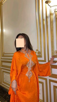 Jalabia Styles, Mother Outfit, Trending Clothes, Arabic Makeup, Pakistani Fancy Dresses, Modest Fits, Long Dress Design, Moroccan Dress