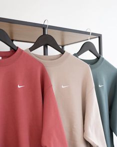 Cute Nike Outfits, Nike Pullover, Lazy Outfits, Baymax, Cute Sweatshirts, Nike Sweatshirts, Cute Comfy Outfits, Simple Trendy Outfits, Cute Everyday Outfits