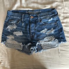 American Eagle Women’s 4 Jean Shorts. Great Condition, Is A Button Up. Like Brand New. Daisy Duke, Shorts American Eagle, Daisy Dukes, Accessories Ideas, A Button, Fashion Ideas, Jean Shorts, American Eagle Outfitters, American Eagle