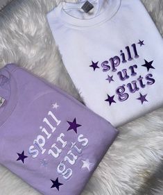 "Now you have available the cutest Spill Your Guts sweatshirt Right-hand cuff in the corresponding color for a sleek finishing touch! Embroidered 7.25\"width x 6.50\" height Available in 2 colors Crewnecks are super soft, cozy and comfortable! We use COMFORT COLORS brand on purple sweatshirt (that's why is a bit more expensive) Sizes are unisex Material: 50% cotton / 50% polyester Weight: 8oz Pre-shrunk Polyester thread is used (won't shrink or fade) Classic fit Comfort Colors style 1566 / Gilda Olivia Rodrigo Sweater, Olivia Rodrigo Merch Guts Tour, Olivia Rodrigo Sweatshirt, Embroidered Clothes Ideas, Cute T Shirt Designs, Spill Your Guts, Sweatshirts Ideas, Celebrity Merch, Everything Purple