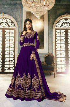 Anarkali Suits Designer, Anarkali Suits Bollywood, Bollywood Bridal, Designer Salwar Kameez, Dress Salwar Kameez, Indian Party, Designer Anarkali, Anarkali Gown, Salwar Kameez Designs