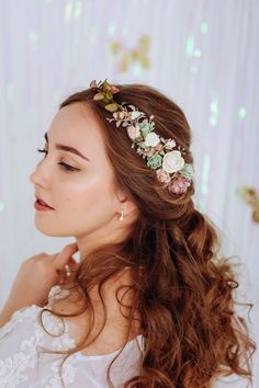 Small Bridal Flower Crown, Bridesmaid Flower Hair Piece, Wedding Halo Headpiece, Bridesmaid Flower Crown, Flower Crown Wedding Hair, Wedding Hair Flower Crown, Bohemian Flower Crown, Mauve Flowers, Flower Crown Bridesmaid