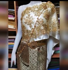 FREE Size: waist 22-32 inchSabai= width 14inchLength 3 metres(Comes with 2 pairs of hooks for the waist)PLUS Size:waist 33-45 inchSabais= width 17inchLength 3 metresJewerly set (including Earrings, Necklace, Body chain, Belt)***Please inform color every time you place an order.*** Elegant Formal Skirt With Traditional Drape, Traditional Gold Skirt For Party, Traditional Gold Party Skirt, Gold Traditional Party Skirt, Traditional Fitted Skirt For Formal Occasions, Traditional Fitted Formal Skirt, Formal Fitted Skirt With Traditional Drape, Fitted Traditional Drape Wedding Skirt, Khmer Wedding Dress