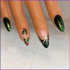 Introducing our Merry Mistletoe Nails with a touch of holiday magic! This festive set is designed to make your nails shimmer and sparkle, perfect for the holiday season. Adorned with rich green glitter, mistletoe berries, and delicate snowflakes, creating a stunning and seasonal manicure. Crafted with care, our Green Glitter Nails are made from high-quality materials to ensure a secure and long-lasting hold. The sparkling green glitter adds a touch of glamour and festivity, while the mistletoe b Snowflake Glitter Nails, Mum Nails, Mistletoe Nails, Christmas Glitter Nails, Green Glitter Nails, Nails Shimmer, Shimmer Nails, Festive Holiday Nails, Room Activities