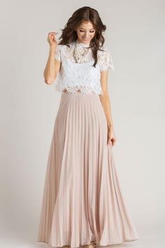 Petite Simone Beige Pleated Maxi Skirt Bridesmaid Skirt, Skirt Diy, Pleated Chiffon Skirt, Long Skirt Outfits, Elsa Dress, Maxi Skirt Outfits, Pleated Long Skirt, Trendy Skirts