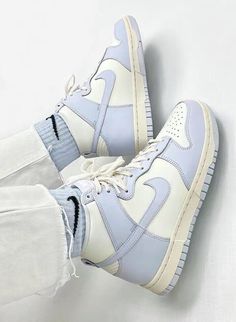 Nike Dunk High Sail Football Grey Ivory Women's Size 9.5 SHIPS NOW!🔥✅DD1869-102. Sneaker Trend, Trendy Shoes Sneakers, Dr Shoes, Nike Shoes Girls, Preppy Shoes, Jordan Shoes Girls, Jordan Shoes Retro, Custom Nike Shoes, All Nike Shoes