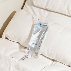 Iv Bag Aesthetic, Iv Drip In Arm, Iv Therapy Aesthetic, Iv Aesthetic, Iv Lounge, Yorkville Toronto, Iv Vitamin Therapy, Iv Hydration