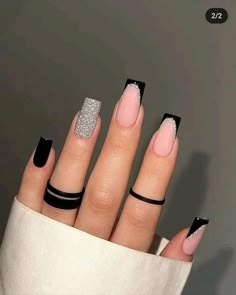 Black French Glitter Nails, Luxury Nails 2024, Black Nails With Rhinestones Simple, Prom Nails Black Dress, Square Short Nails Ideas, Nails Square Black, Nails Black Design, Black New Years Nails