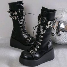 Blackpunk Style Thick Heel Platform Motorcycle Boots With Chain & Buckle Side Zipper Upper Material: Pu Leather Lining Material: Mesh Insole Material: Fabric Outsole Material: Pur Chunky Platform Combat Boots, Goth Punk Fashion, Punk Fashion Women, Blonde Photoshoot, Clockwork Creepypasta, Motorcycles For Women, Cute Goth Outfits, Emo Boots, Chain Boots