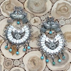 These Fabulous Sterling Silver And Natural Sleeping Beauty Turquoise Earrings By Federico Jimenez Each Feature A Pair Of Love Birds On The Posts With A Center Dangle And Dramatic Fan Shapes Accented With A Floral And Leaf Design, Filigree Work And Five Matching Graduated Dangles. Weight: 27 Grams Or 0.95 Ounces Hallmarks: Federico's Hallmark At The Upper Center Back Of One Earring Measurements: Total Length Including Post 3.125", Width At Widest Point 1.875" Free Us Shipping By Usps Priority Mail With Delivery Confirmation, Insurance Additional If Desired. Please Note: This Item Is Sold As Pictured And Described. Examine The Photos Carefully And Ask Any Questions You May Have Before Pur Meet Santa, Turquoise Earrings Dangle, Sleeping Beauty Turquoise, Etsy Earrings Dangle, Turquoise Earrings, Love Birds, Chandelier Earrings, Leaf Design, Blue And Silver