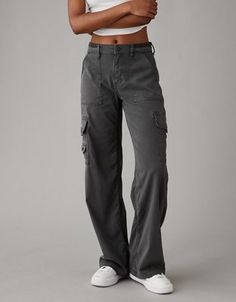 A high rise & wide leg for a cool, slouchy fit. High Waist Cotton Wide Leg Pants For Streetwear, Baggy Mid-rise Wide Leg Pants For Fall, Baggy High Rise Cargo Pants For Fall, High-waisted Wide Leg Pants For Fall Streetwear, Baggy High-rise Cargo Pants For Fall, Trendy Wide-leg Cargo Pants, Trendy High-waisted Loose-fit Cargo Pants, Trendy High-waisted Relaxed Fit Cargo Pants, Mid-rise Wide Leg Cotton Pants For Streetwear