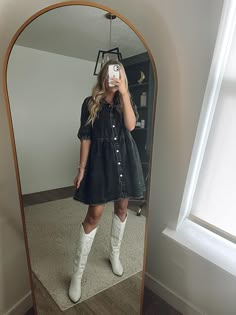 Shop our Influencers' top picks on Amazon Western Outfit Dress, Winter Picture Outfits, Cozy Casual Outfits, Fall Layering Outfits, Summer Denim Dress, Mom Style Fall, Everyday Outfits Fall, Fall Weekend Outfits, Laura Badura