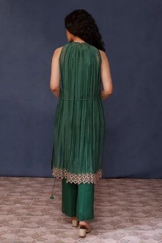 Shop for Chokhi Chorri Green Mona Cutwork Embroidered Hem Kurta With Pant for Women Online at Aza Fashions Sleeveless Cotton Kurta For Diwali, Festive Sleeveless Cotton Palazzo Set, Sleeveless Kurta With Cutdana For Navratri, Sleeveless Kurta With Cutdana For Diwali, Designer Sleeveless Kurta With Dori Work, Sleeveless Chanderi Kurta For Eid, Sleeveless Cutdana Kurta For Navratri, Traditional Sleeveless Cotton Palazzo Set, Fitted Sleeveless Chanderi Kurta