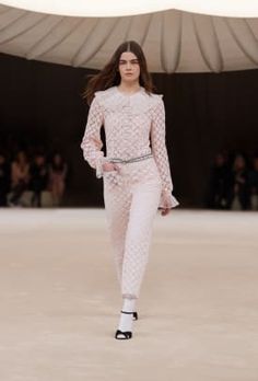 Spring-Summer 2024 Haute Couture Show - Looks | CHANEL