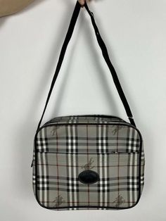 VINTAGE BURBERRYS BAG      Condition: Excellent used condition Size:  Actual measurements: height: 26 cm / 10,2 inch width: 34 cm / 13,3 inch bottom: 19 cm / 7,4 inch Burberry Weekend, Weekend Travel, Vintage Burberry, Burberry Bag, Weekender Bag, Travel Bag, Purses And Handbags, Shoulder Bags, Ukraine