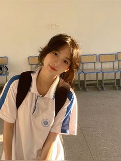 Ulzzang Girl School Uniform, Ulzzang Girl School, Chinese School Uniform, Jia Mindset, Chinese High School, School Uniform Girl, Chinese Student, Student Picture, High School Uniform