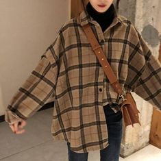 Shirt For Women Casual, Autumn Street, Korean Tops, Flannel Outfits, Plaid Shirts, Shirts Vintage, Mode Inspo, 가을 패션, Tunic Shirt