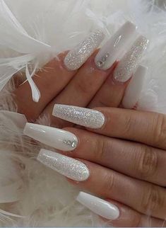 White Coffin Nails, Simple Fall Nails, Nagellack Trends, Fall Nail Art Designs, Nagel Tips, White Acrylic Nails, Fall Acrylic Nails, Acrylic Coffin, White Nail Designs