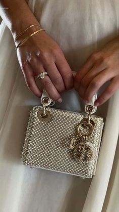 Expensive Purses Luxury, Dior Aesthetic, Cheap Bags, Bags Aesthetic, Miss Dior, Bags Fashion