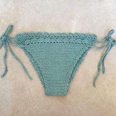 Laia - Bikini set Patterns Crochet Bikinis Free Patterns, Crochet Swimsuits Pattern, Crochet Lingerie, Crochet Bra, Set Patterns, Knit Or Crochet, Bras And Panties, Crochet Fashion, Crochet Ideas