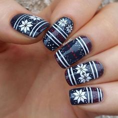 Ugly Christmas Sweater Nails, Christmas Sweater Nails, Unghie Nail Art, Sweater Nails, Pretty Nail Designs, Nail Stuff, Winter Nail Designs, Acrylic Nail Art