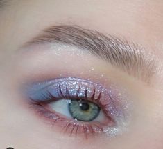 Blue Eyeshadow Aesthetic, Eyeshadow Aesthetic, Formal Makeup, Ethereal Makeup, Dope Makeup, Makeup Eye Looks, Blue Eyeshadow