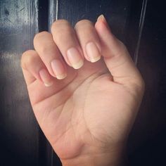 Minimalist Nails Neutral, Neutral Nails Classy, Nail Growth Faster, Naked Nails, Nail Growth Tips, Bare Nails, Grow Nails Faster, Henna Nails, Real Nails