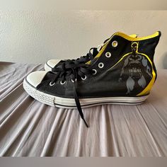 Converse X Dc Batman High Tops Nwt 10.5us Yellow High-top Running Sneakers With Round Toe, Yellow Converse Mid-top Sneakers, Yellow High-top Converse Sneakers, Yellow High-top Sneakers With Round Toe For Running, Yellow High-top Running Sneakers, Yellow Urban Mid-top Sneakers, Urban Yellow Mid-top Sneakers, Yellow Converse Sneakers, Yellow Sporty Converse Sneakers