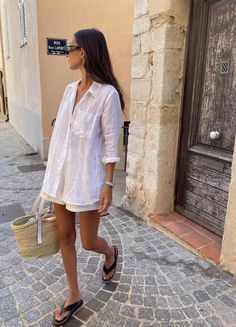 Crete Vacation, Bali Outfits, Italian Summer Outfits, Nyc Outfits, Casual Chic Summer, Chic Summer Outfits, Summer 24, Idea Pins