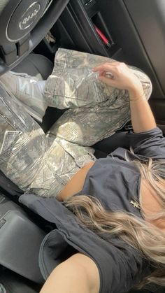 #camo #cargos #revicedenim #outfits #outfitoftheday #ootd #fall Country Outfits Camo, Fall Outfits Camo Pants, Camo Cute Outfits, Cameo Cargo Pants Outfit, Tree Camo Outfits, Camo Shirt Outfit Aesthetic, White Hey Dudes Outfit, Light Camo Pants Outfit, Philadelphia Eagles Outfits For Women