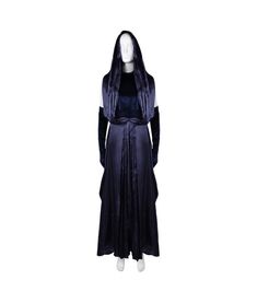 the nun costume is shown on a mannequin