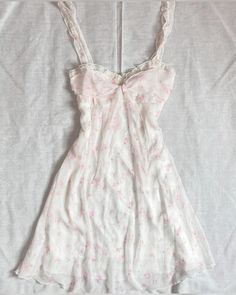 Ae Outfits, Lisa Dress, Kawaii Outfit Ideas, Night Gown Dress, Liz Lisa, Clothing Websites, Pretty Lingerie, Girly Fashion, Girly Outfits