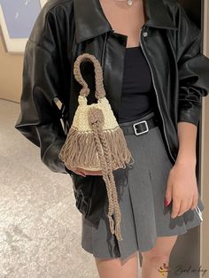 Bird in Bag - Mini Fashionable Crochet Handbag with Bead Decoration and Color Block Fashionable Crochet, Black Bucket Bag, Womens Handbag, Crochet Handbag, Fingerless Mittens, Woven Tote Bag, Crochet Handbags, Bird In Bag, Bag Bag