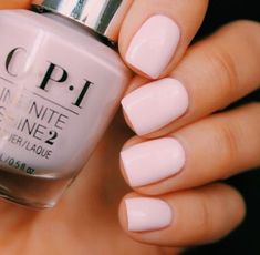 Ongles Rose Pastel, Light Pink Nail Polish, Blush Pink Nails, Pale Pink Nails, Pink Nail Colors, Light Pink Nails, Pink Manicure, Pink Nail Polish