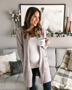 Maternity Ootd, Fall Maternity Pictures, Maternity Brands, Pregnancy Style