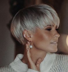 Short Hairstyles That Are Always in Style Hi December, Bolo Da Peppa Pig, Short Sassy Hair, Short Hair Undercut