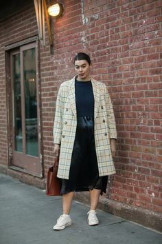 2023 Dress, Bloc Party, Women Shirt Top, Nyfw Street Style, Casual Outfit Inspiration