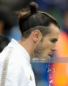 Bale Real, Iranian Beauty, Mens Hairstyles Medium, Haircut Style, Styles Ideas, Gareth Bale, Hair Ponytail, Hair Ponytail Styles