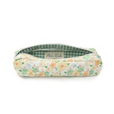 Our Bloom Pencil Case is a cute and stylish pouch designed to hold your stationery or brushes with a classic look.The quilted exterior boasts a beautiful floral pattern, complemented by the classy green gingham interior.Ideal for storing your makeup brushes & eyeliners, or your pens & pencils (perfect for students), this bag is a must-have for those who appreciate both organization and style.Size: 9" x 2" x 3" Gingham Interior, Journaling Templates, Storing Makeup Brushes, Halloween Bedroom Decor, Mini Makeup Bag, Halloween Bedroom, Cute Pencil Case, Large Makeup Bag, Aesthetic Study