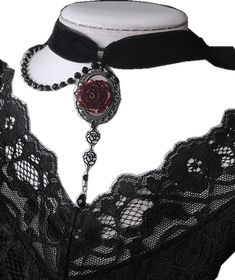 Formal Gothic Metal Choker, Gothic Choker Necklace For Formal Occasions, Gothic Choker For Formal Occasions, Elegant Metal Choker For Halloween, Party Choker Necklace With Rose Design, Halloween Wings, Rose Choker, Steampunk Fashion Male, Spider Necklace