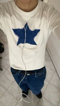 Star Shirt Outfit, Unsleeping City, Star Graphic, Mens Fashion Streetwear, Star Shirt, Fit Check