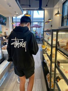 Stussy Outfit Men, Essentials Hoodie Men, Hoodie Outfit Aesthetic, Stussy Wallpaper, Outfit Homme