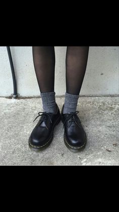 Anthropology Aesthetic, Shoes Game, Martens Outfit, Galaxy Converse, Galaxy Vans, Shoes And Socks, Outfit Grunge