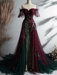 Prom Dress Vintage, डिजाइनर कपड़े, Burgundy Prom, Fantasy Dresses, Vintage Prom, Burgundy Prom Dress, Prom Dress Inspiration, Prom Dresses Vintage, Fantasy Gowns