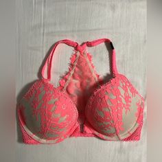 Brand New Party Pink Bra With Lace Trim, Pink Stretch Bra For Party, Pink Stretch Party Bra, Party Stretch Pink Bra, Pink Underwire Partially Lined Bra, Victoria's Secret Pink Bra For Spring, Feminine Pink Partially Lined Bra, Pink Partially Lined Feminine Bra, Victoria's Secret Pink Bra With Built-in Bra