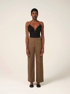 High-waist straight leg tailored pants with pockets in front darts and center-front and back crease.Both models are wearing a size S. Pants With Pockets, Cotton Wool, Tailored Pants, Personal Stylist, High Waisted Pants, Casual Pants, Knitwear, High Waist, Straight Leg