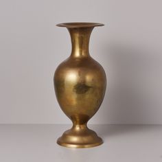 Brass Vase Flower Container Amphora Vase, Natural Branches, Antique Vases, Tall Vase, Brass Vase, Vase Flower, Antique Vase, Container Flowers, Tall Vases