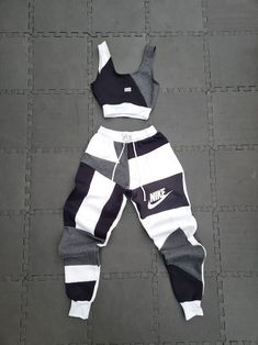 Nike Outfit Women, Nike Jogger, Charity Shops, Cute Lazy Outfits