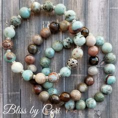 Gemstone Bracelets Ideas, Bohemian Jewelry Diy, Making Beaded Bracelets, Stone Bead Bracelets, Bracelet Stones, Beaded Bracelet Stack, Yoga Bracelet, Bohemian Bracelets